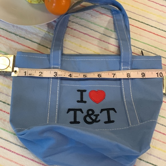 Souvenir bag from the island of Trinidad and Tobago - Picture 6 of 9